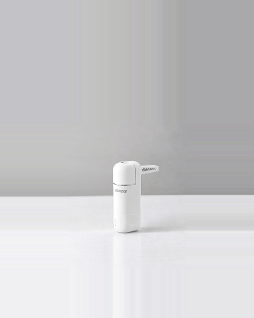 Difusor portátil para coche BENDIS ROAM blanco con clip para rejilla de ventilación